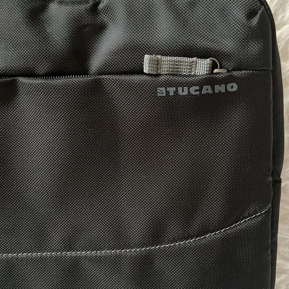 Tucano laptop bag